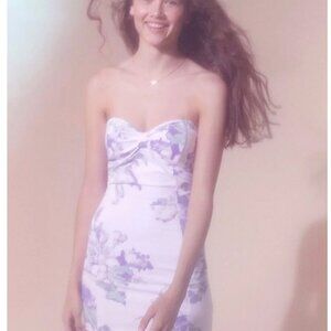 Urban Outfitters - Strapless floral bodycon dress